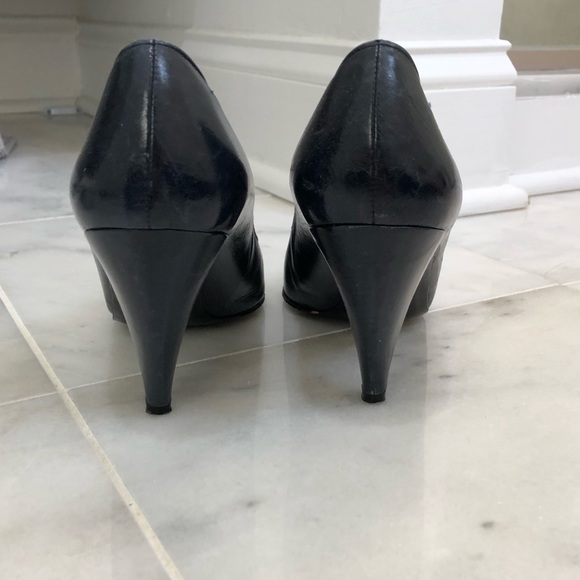 Vintage Charles Jourdan Heels - Picture 3 of 5